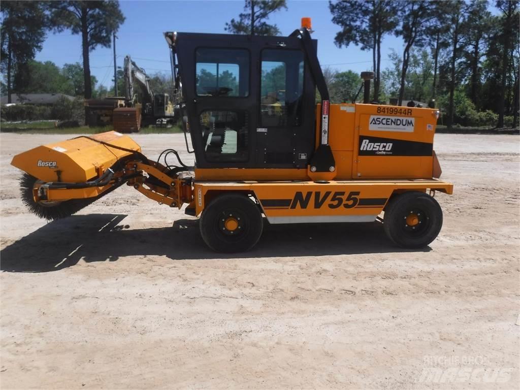 Rosco NV55 Вакуумные уборочные машины