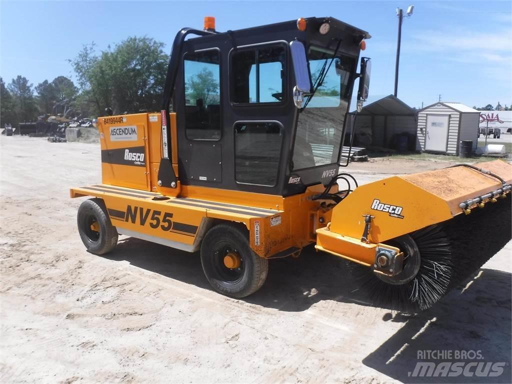 Rosco NV55 Вакуумные уборочные машины
