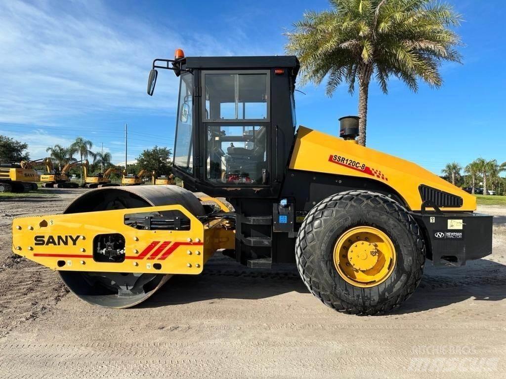 Sany SSR120C-8 Катки тротуарные