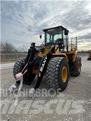 Sany SW405K Фронтальные погрузчики
