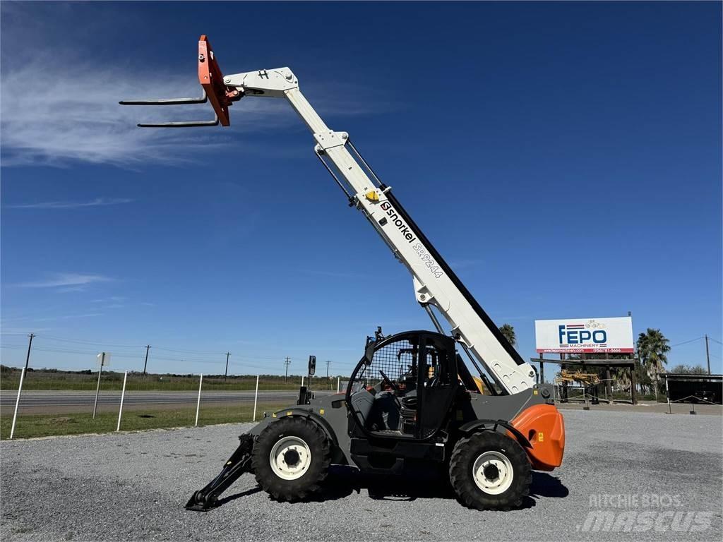 Snorkel SR9244 Телескопические погрузчики