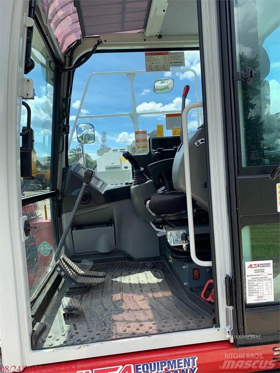 Takeuchi TB2150 Гусеничные экскаваторы