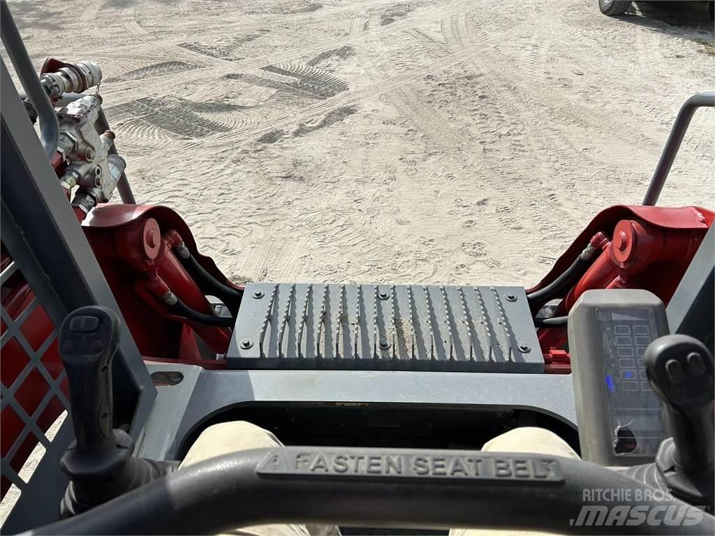 Takeuchi TL8 Мини-погрузчики