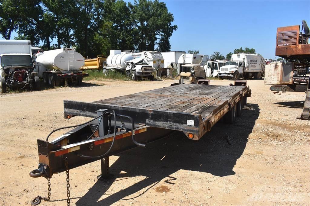 TOWMASTER  Низкорамные полуприцепы