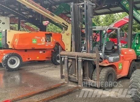 Toyota 7FDU80 Другие складские механизмы