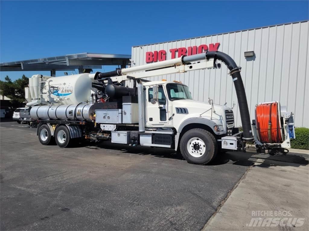 Vactor 2100 PLUS Строительная техника - Другие