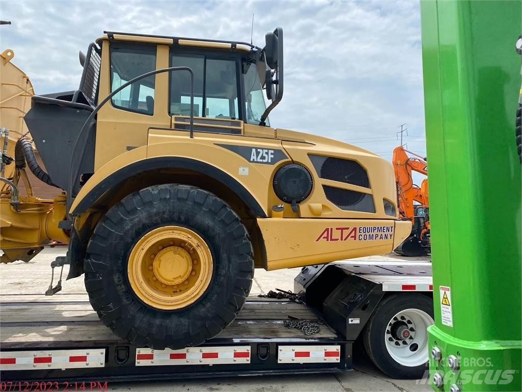 Volvo A25F Поливочные машины