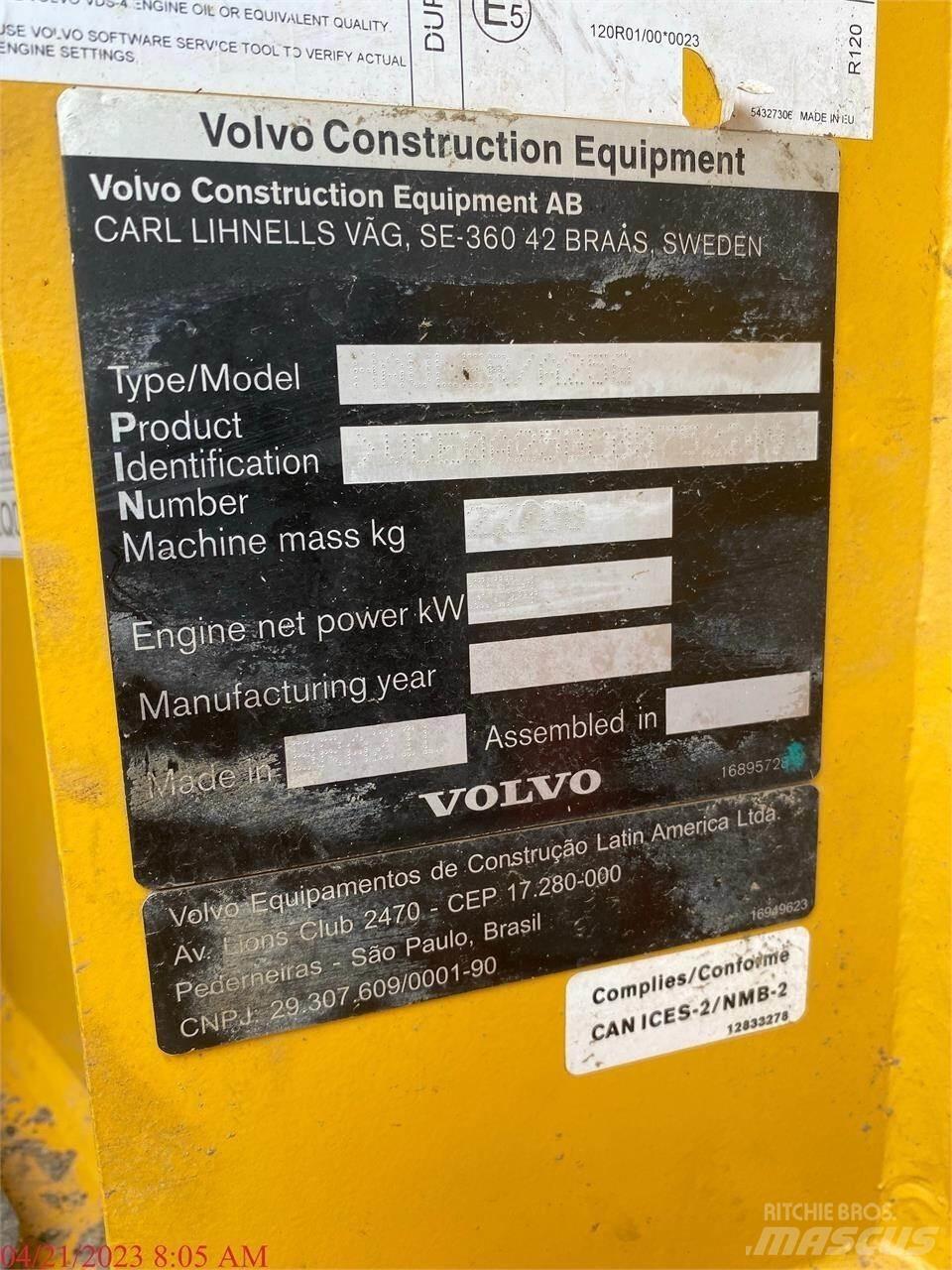 Volvo A25G Шарнирно-сочленённые самосвалы