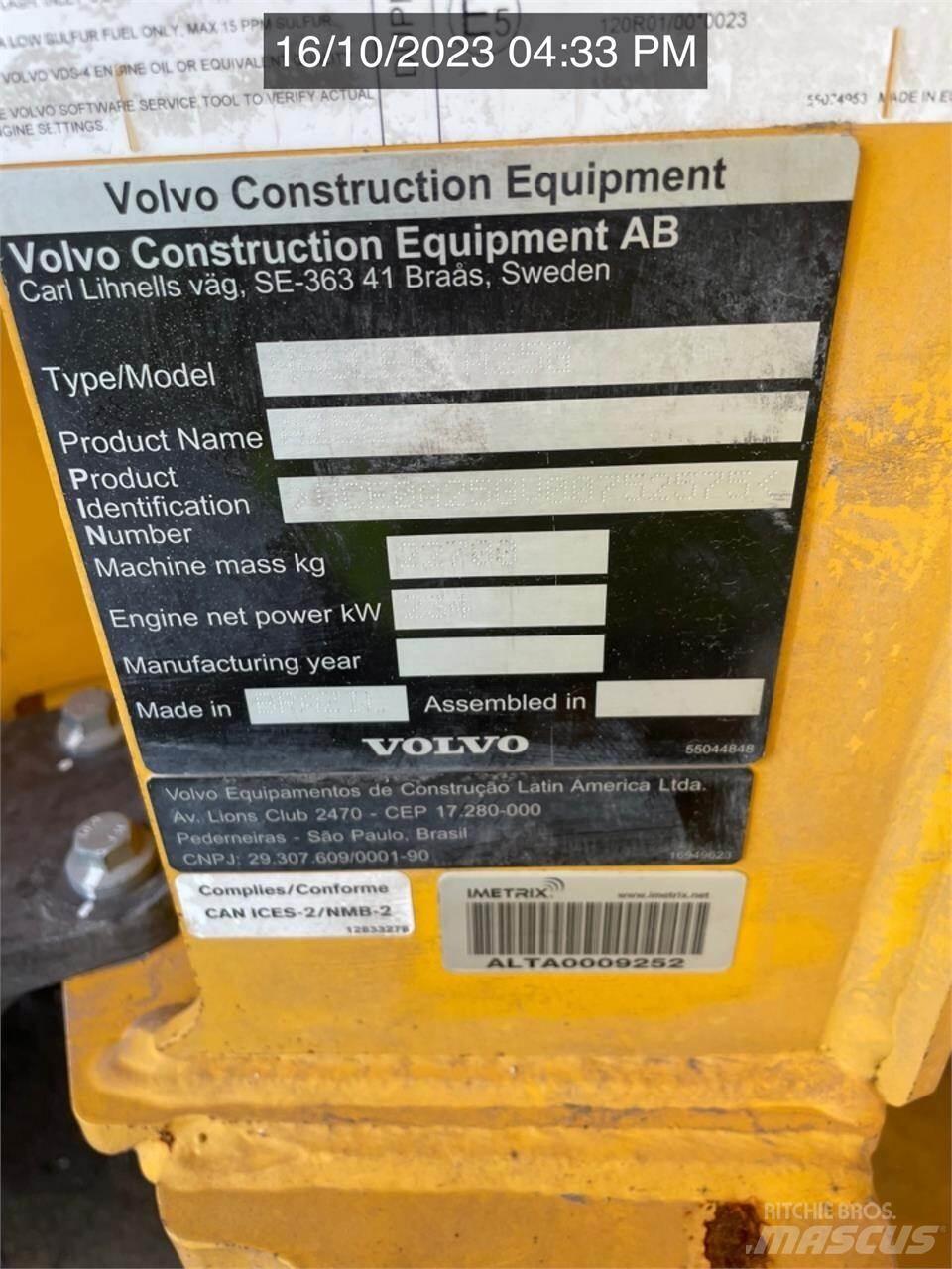 Volvo A25G Шарнирно-сочленённые самосвалы