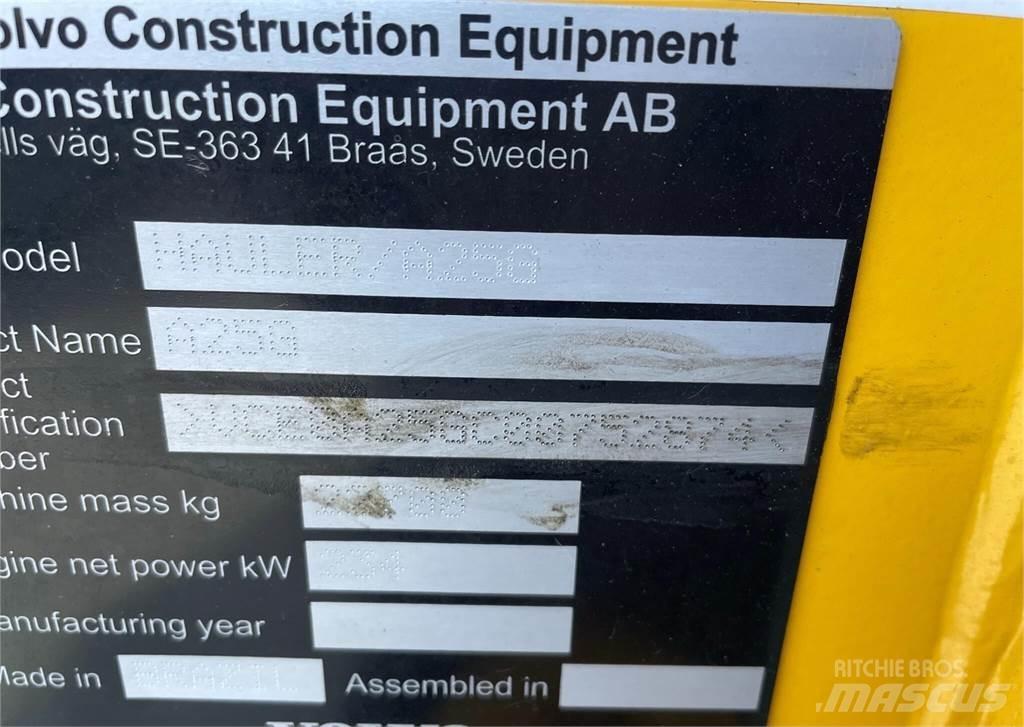 Volvo A25G Шарнирно-сочленённые самосвалы