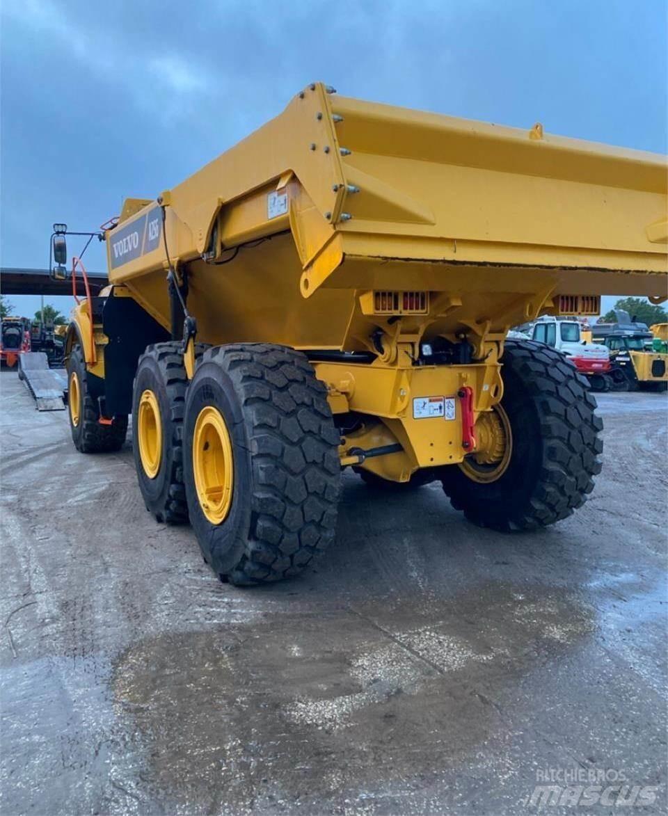 Volvo A25G Шарнирно-сочленённые самосвалы
