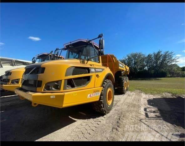 Volvo A25G Шарнирно-сочленённые самосвалы