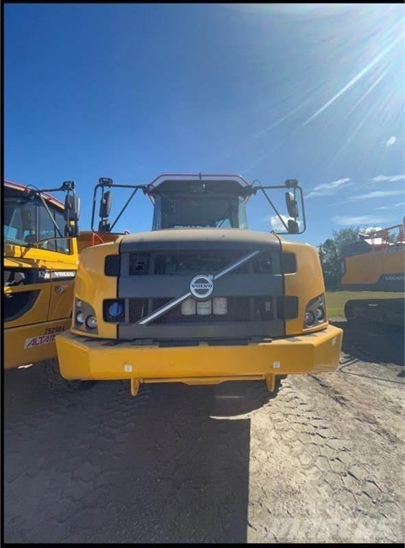 Volvo A25G Шарнирно-сочленённые самосвалы