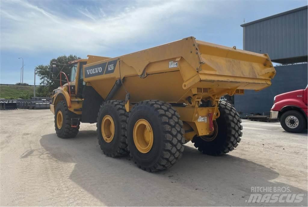 Volvo A25G Шарнирно-сочленённые самосвалы