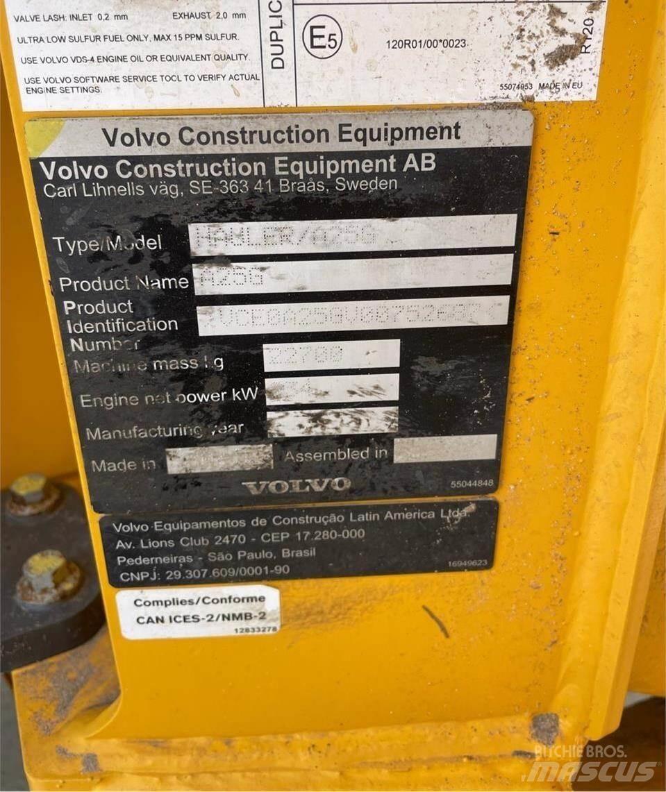Volvo A25G Шарнирно-сочленённые самосвалы