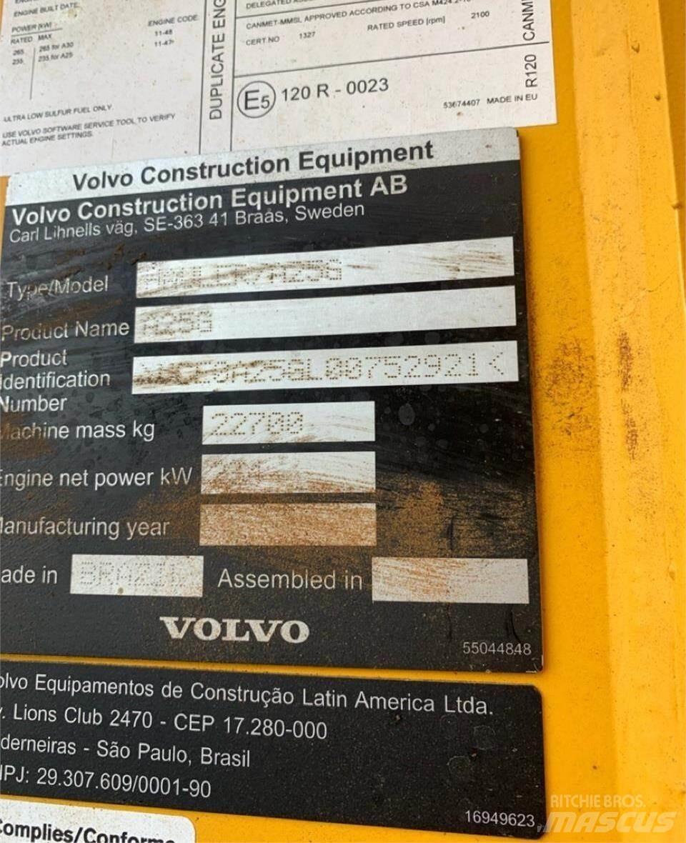 Volvo A25G Шарнирно-сочленённые самосвалы