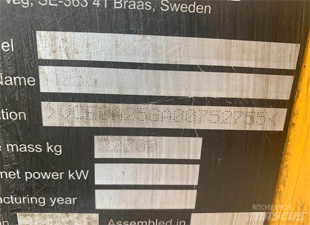 Volvo A25G Шарнирно-сочленённые самосвалы
