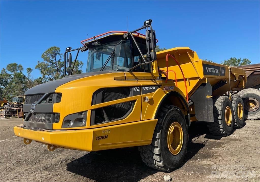 Volvo A25G Шарнирно-сочленённые самосвалы