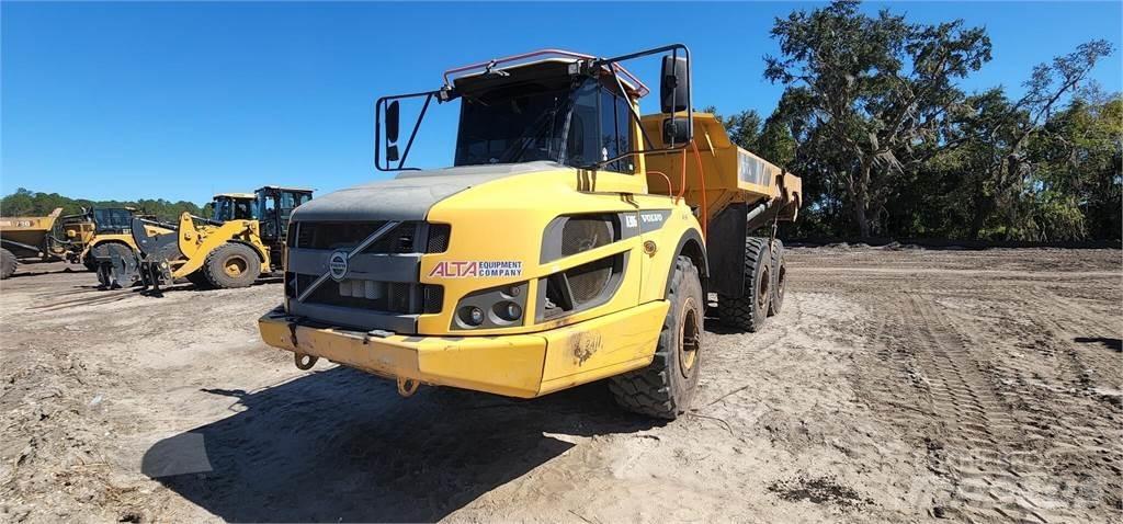 Volvo A30G Шарнирно-сочленённые самосвалы