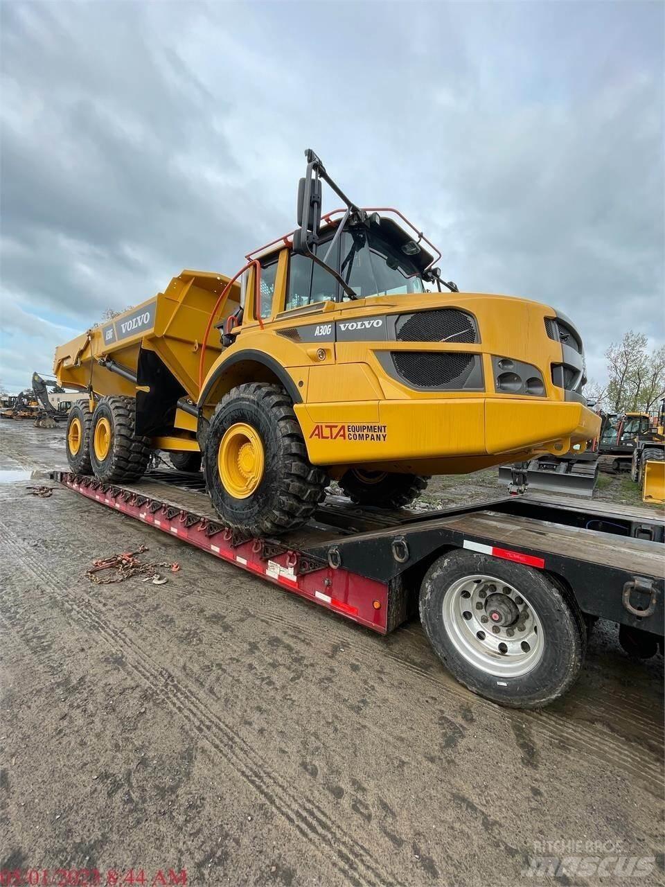 Volvo A30G Шарнирно-сочленённые самосвалы