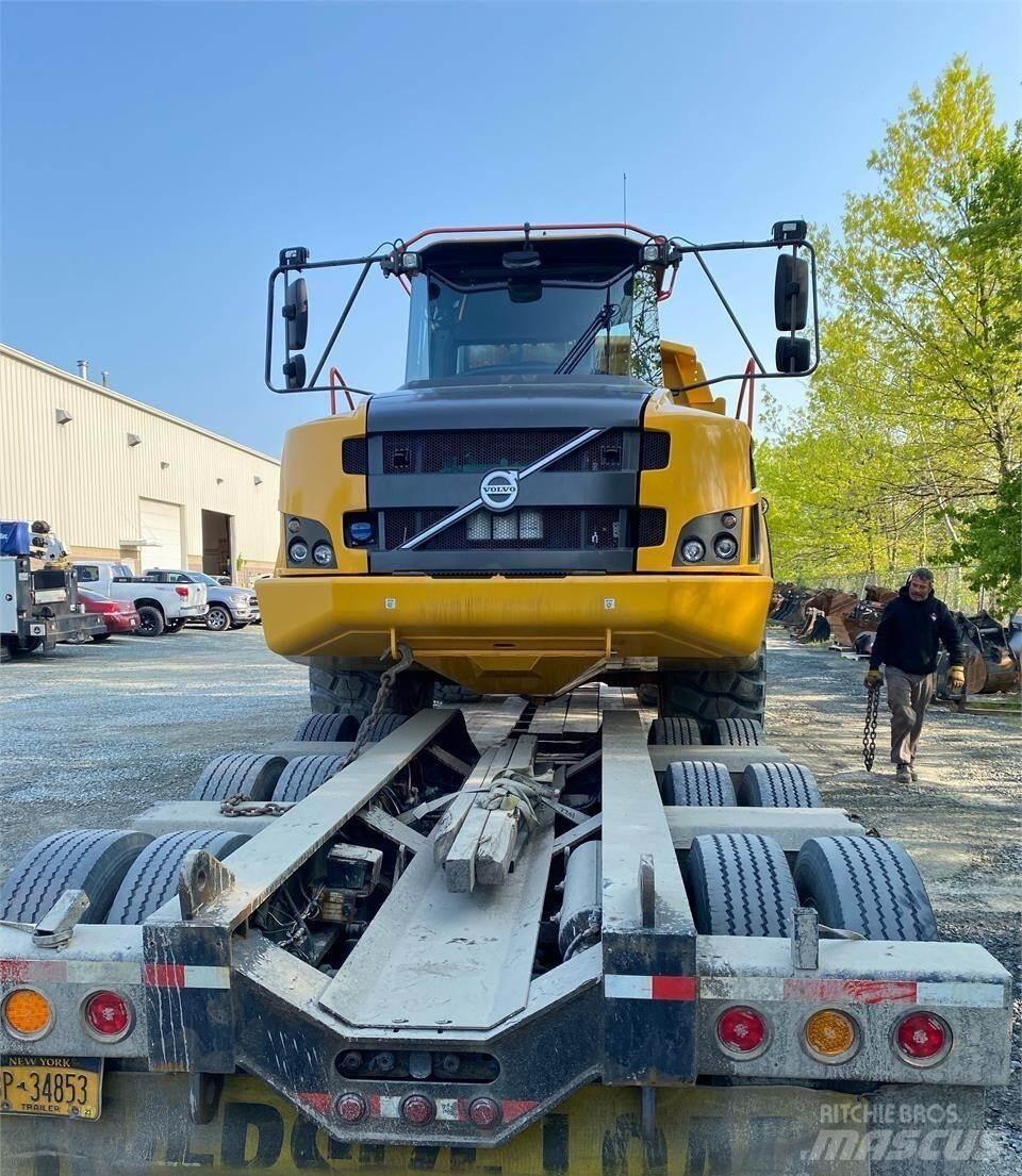 Volvo A30G Шарнирно-сочленённые самосвалы