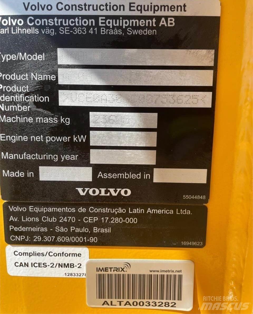 Volvo A30G Шарнирно-сочленённые самосвалы