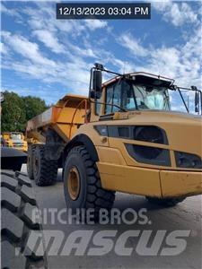 Volvo A40G Шарнирно-сочленённые самосвалы