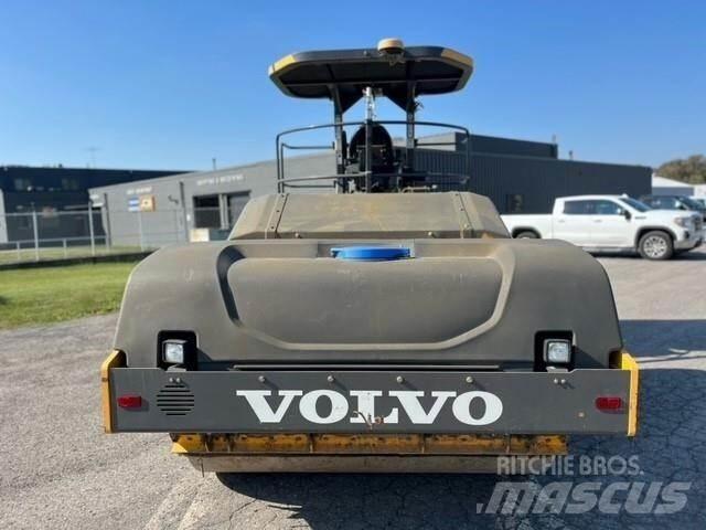 Volvo DD120C Катки тротуарные