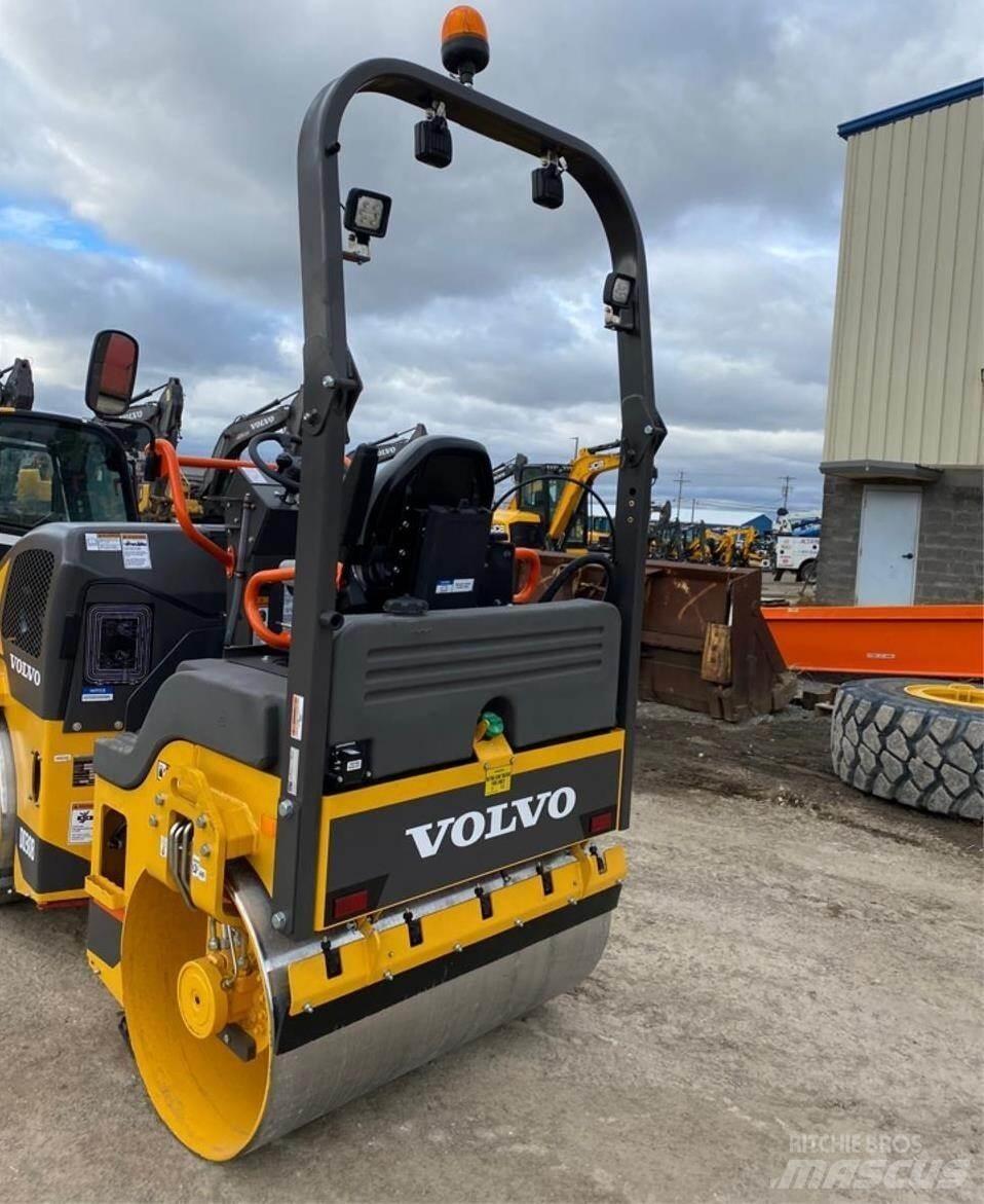Volvo DD30B Катки тротуарные