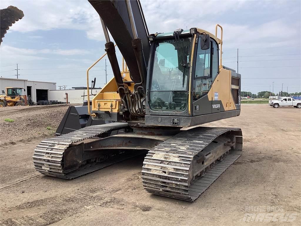 Volvo EC250EL Гусеничные экскаваторы