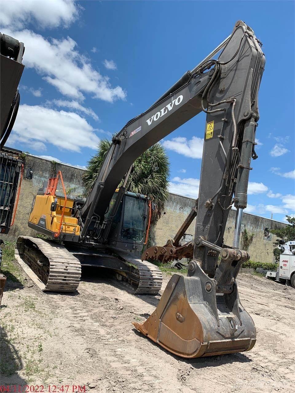 Volvo EC300EL Гусеничные экскаваторы