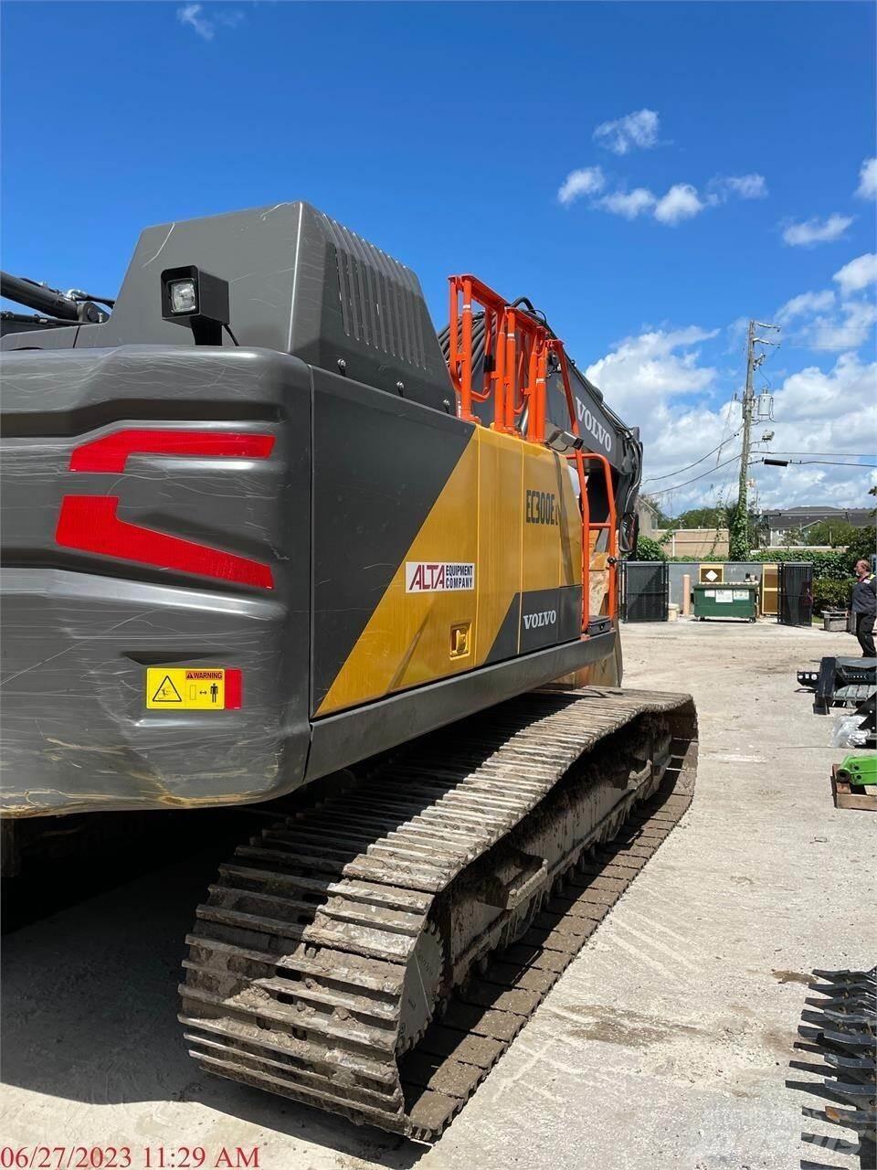 Volvo EC300EL Гусеничные экскаваторы