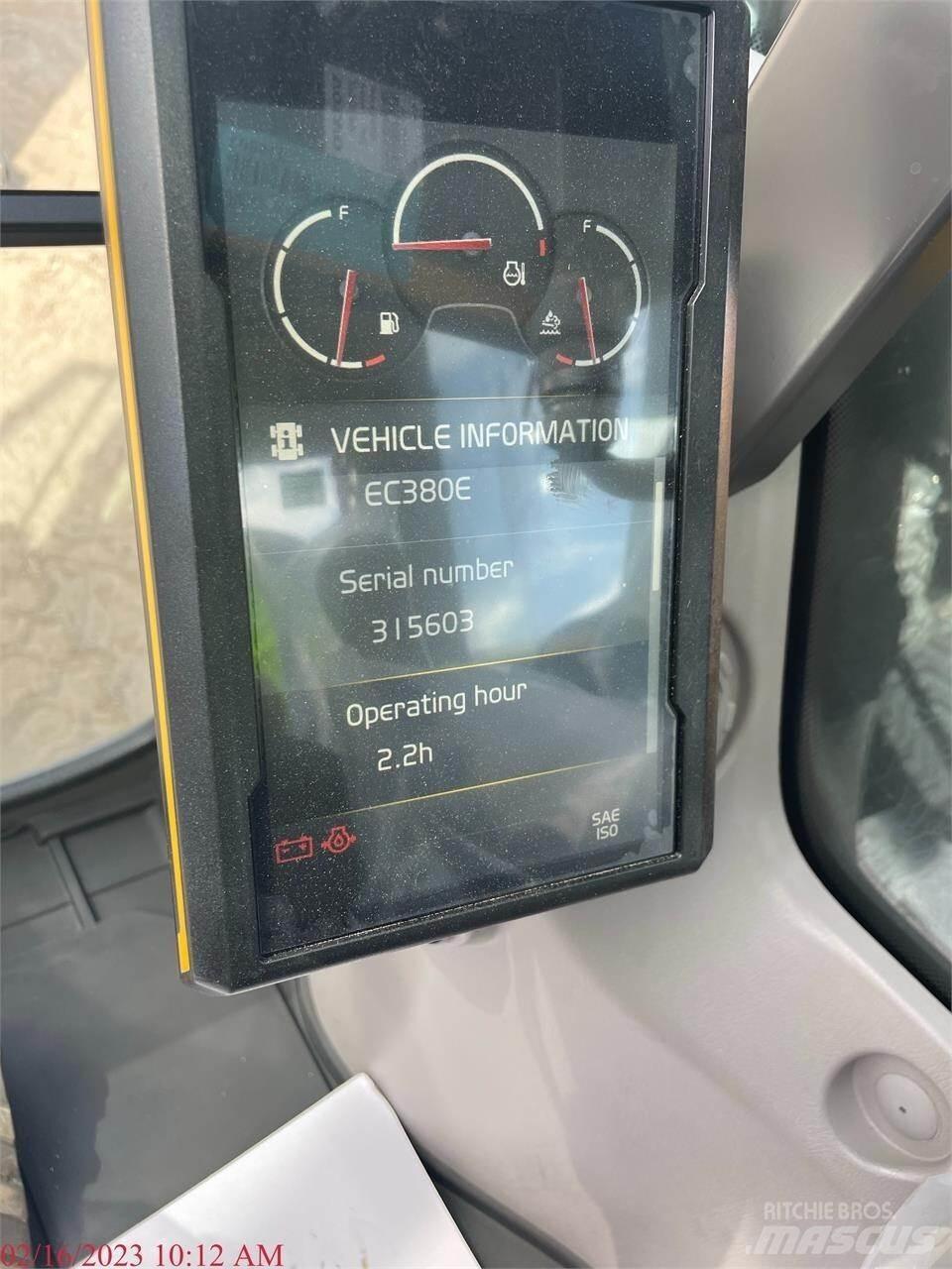 Volvo EC380EL Гусеничные экскаваторы