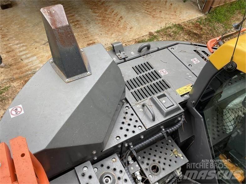Volvo ECR145EL Гусеничные экскаваторы