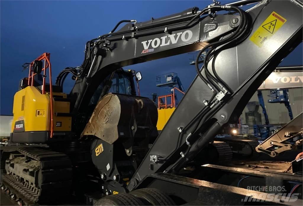 Volvo ECR145EL Гусеничные экскаваторы