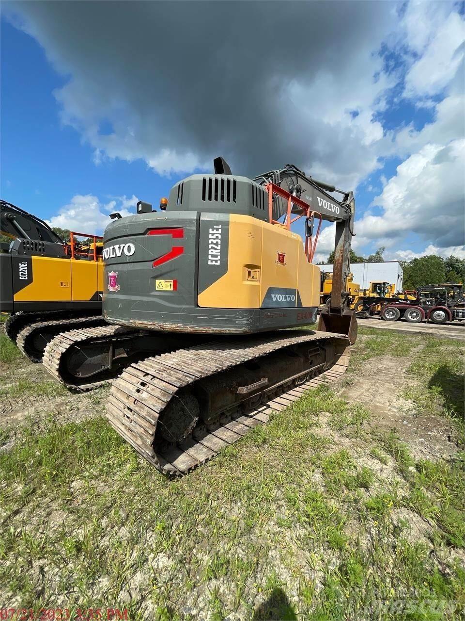 Volvo ECR235EL Гусеничные экскаваторы