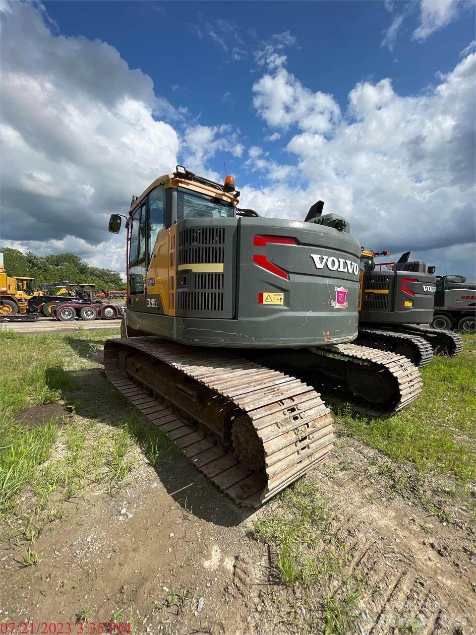 Volvo ECR235EL Гусеничные экскаваторы