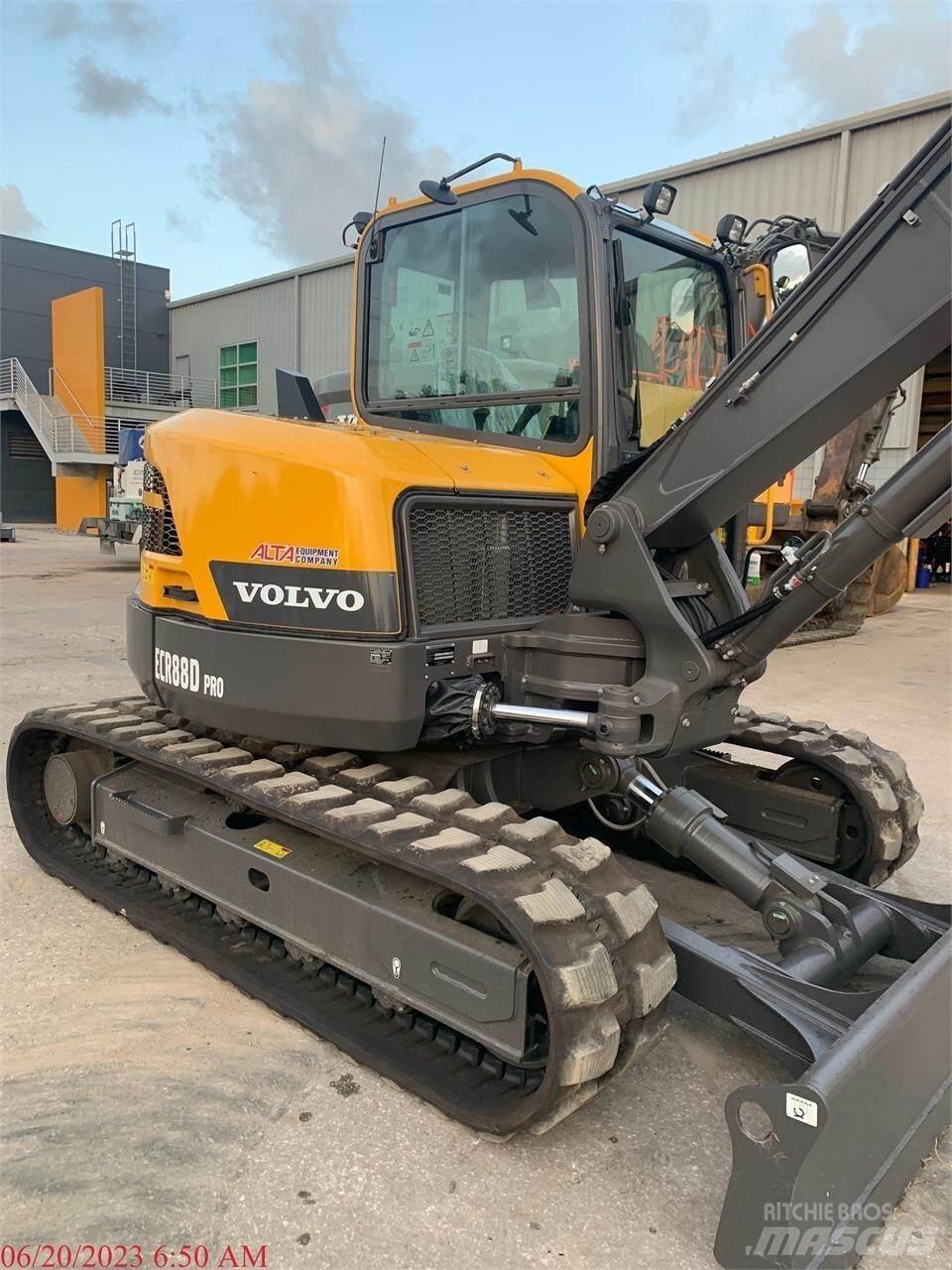 Volvo ECR88D Гусеничные экскаваторы