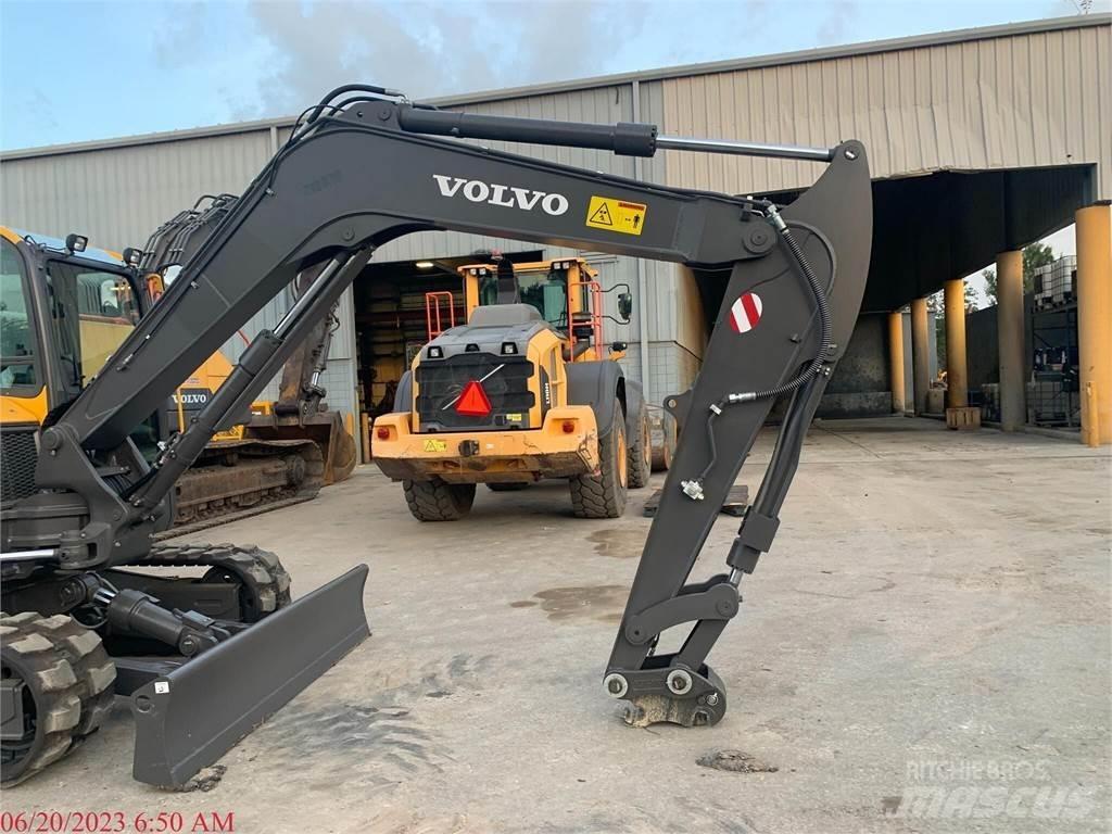 Volvo ECR88D Гусеничные экскаваторы