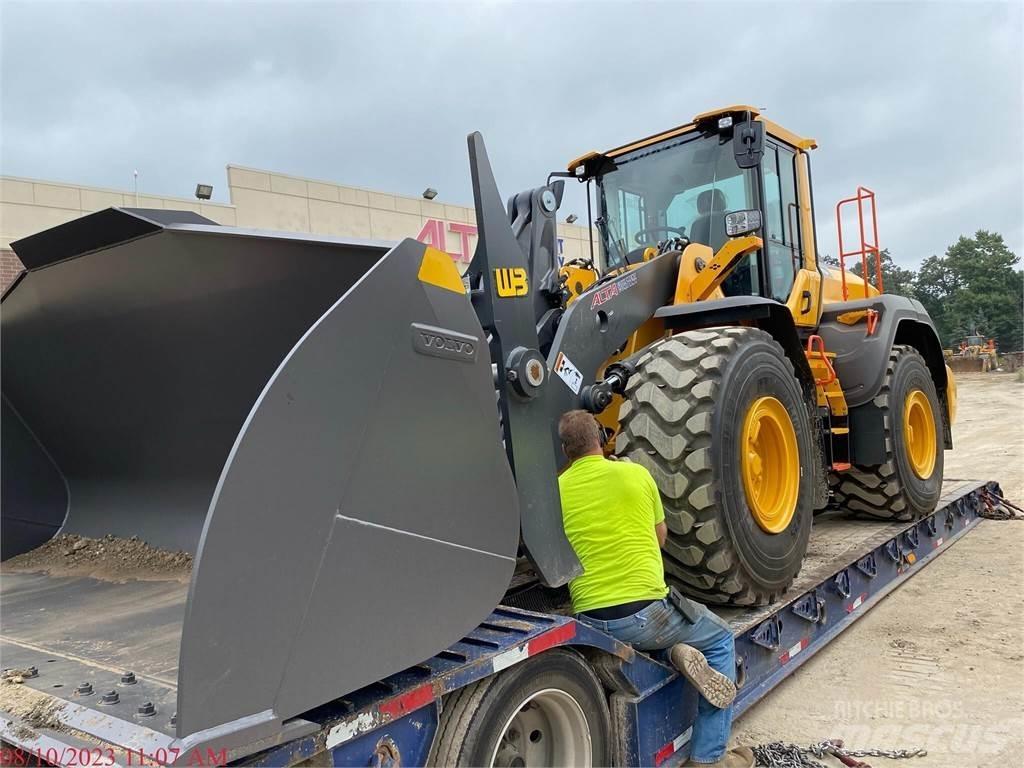 Volvo L120H Фронтальные погрузчики