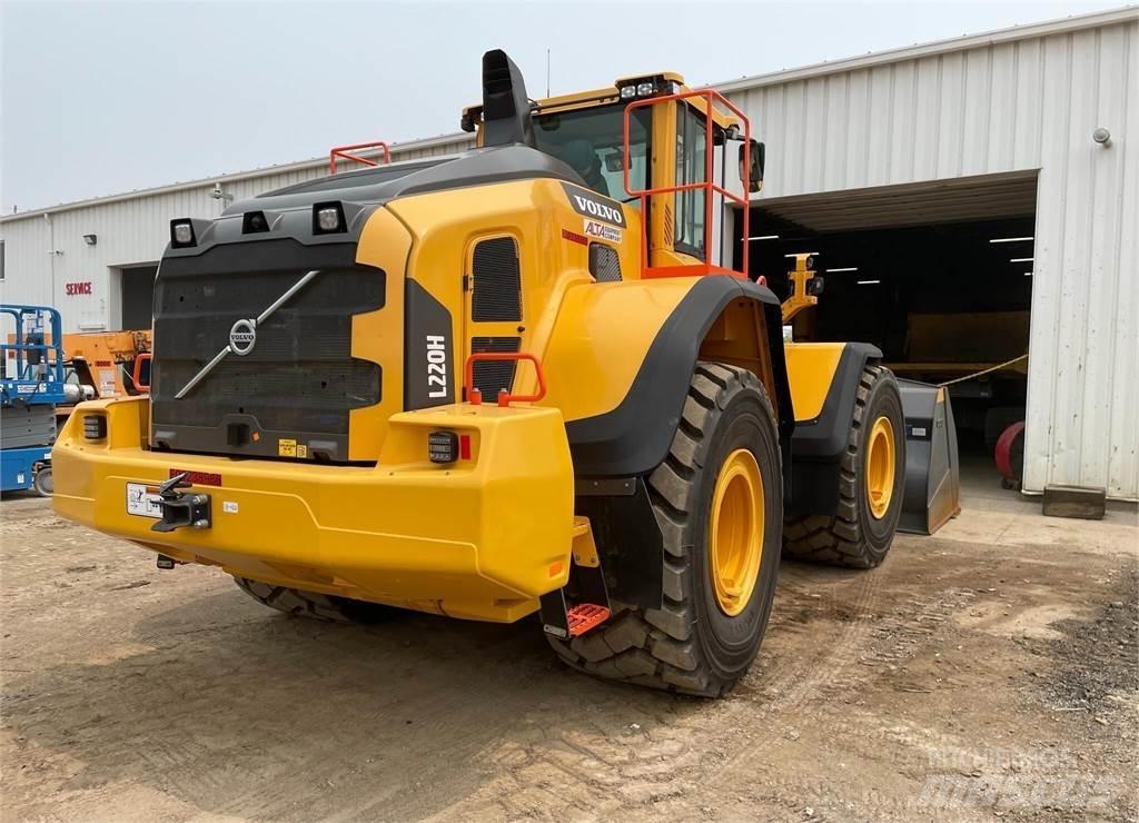 Volvo L220H Фронтальные погрузчики