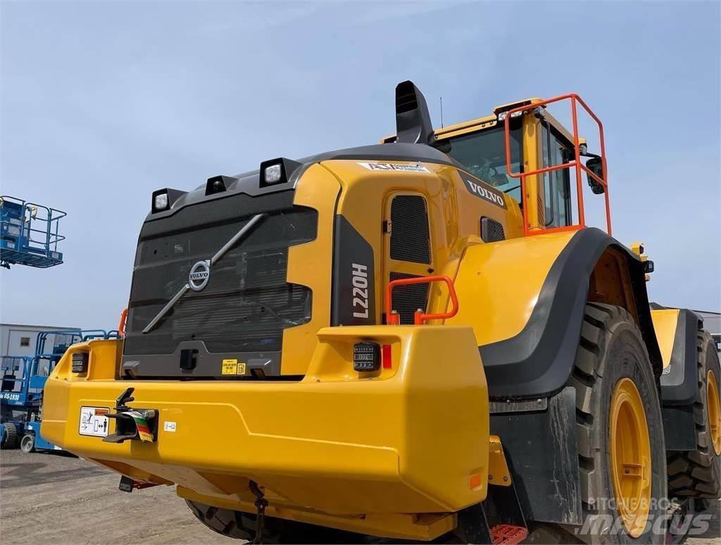 Volvo L220H Фронтальные погрузчики