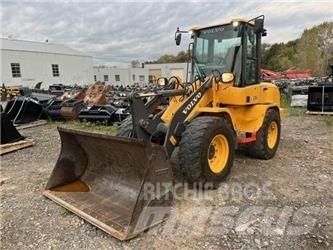 Volvo L30G Фронтальные погрузчики