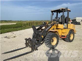 Volvo L30GS Фронтальные погрузчики