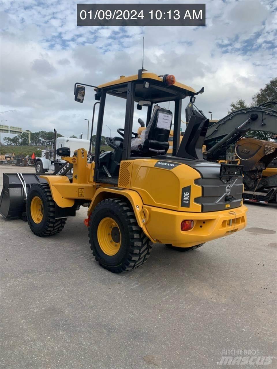Volvo L30GS Фронтальные погрузчики