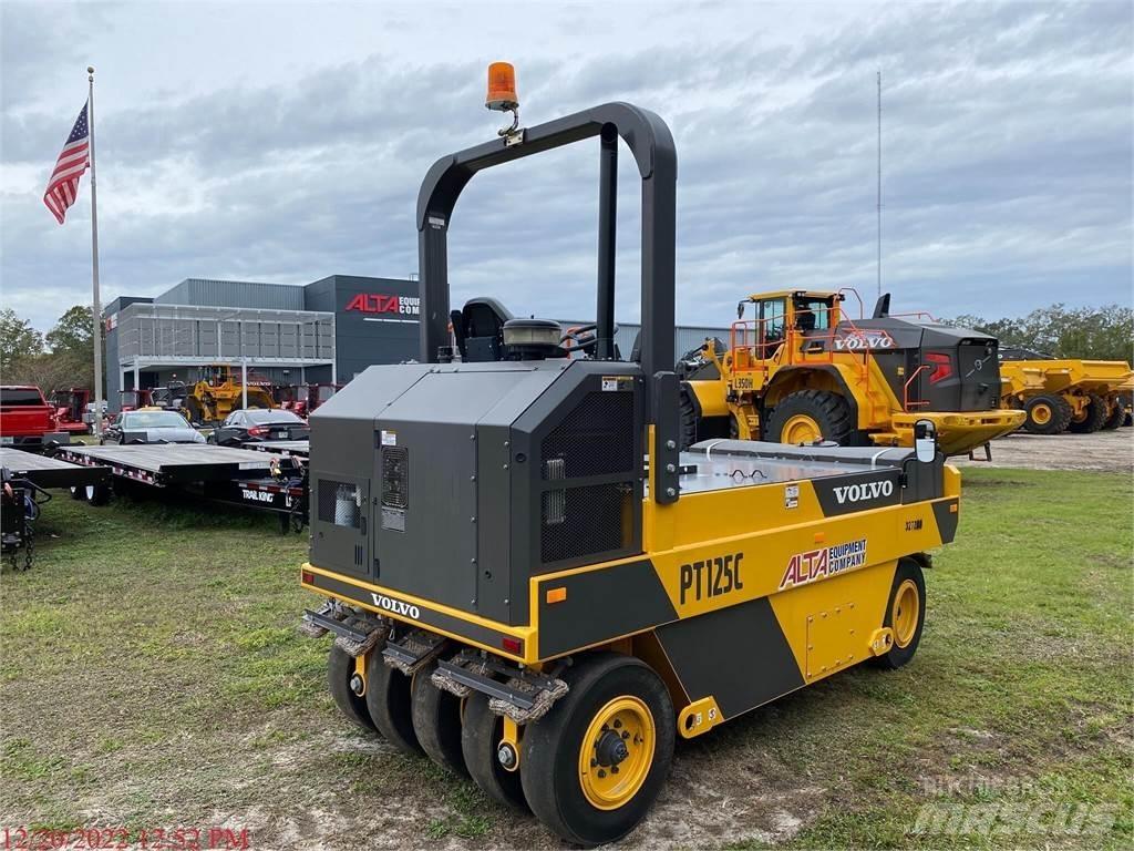Volvo PT125C Пневматические катки