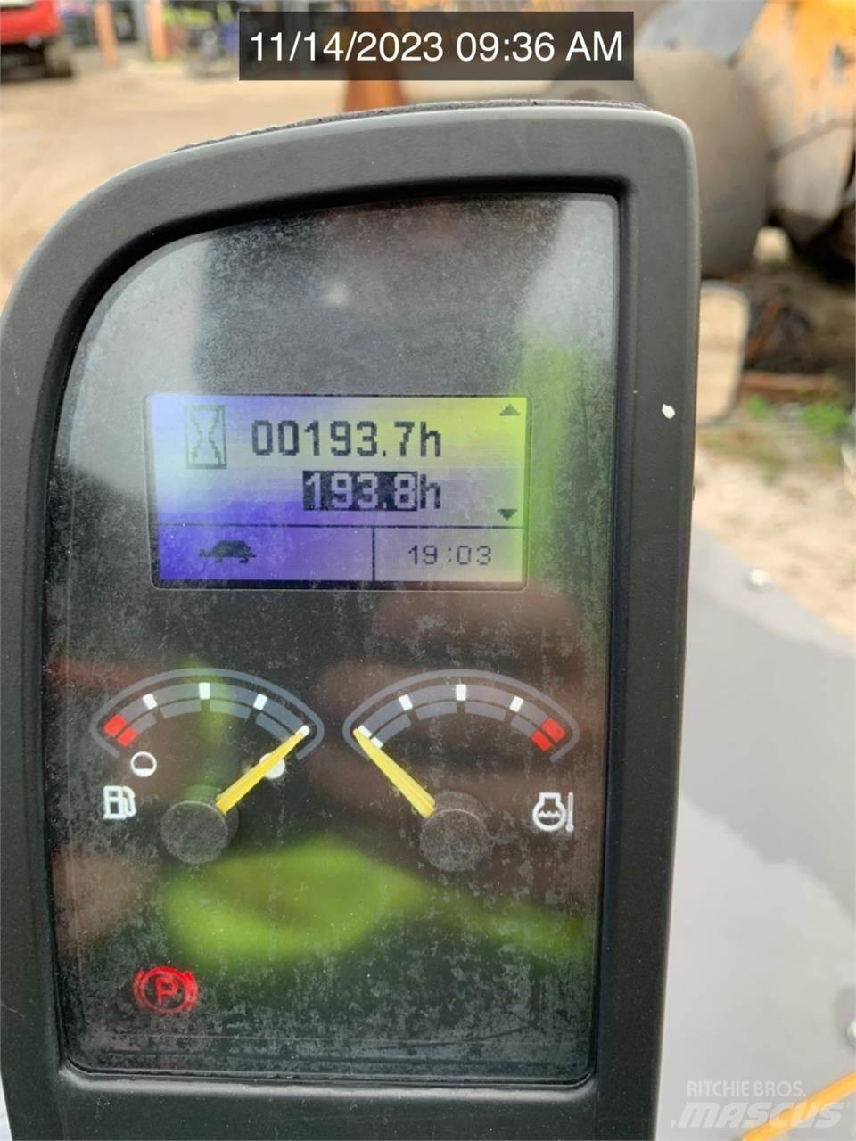 Volvo PT125C Пневматические катки