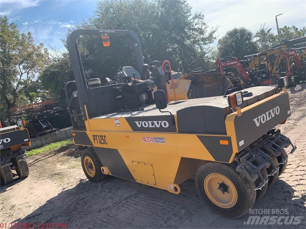Volvo PT125C Пневматические катки
