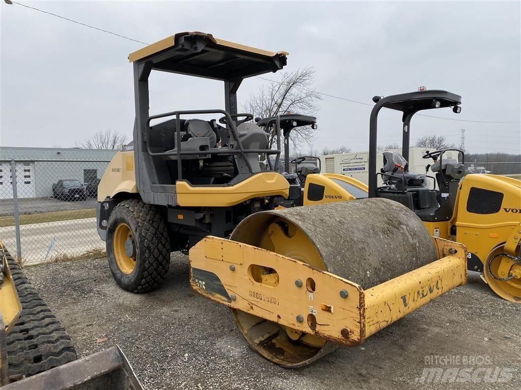 Volvo SD75B Катки тротуарные