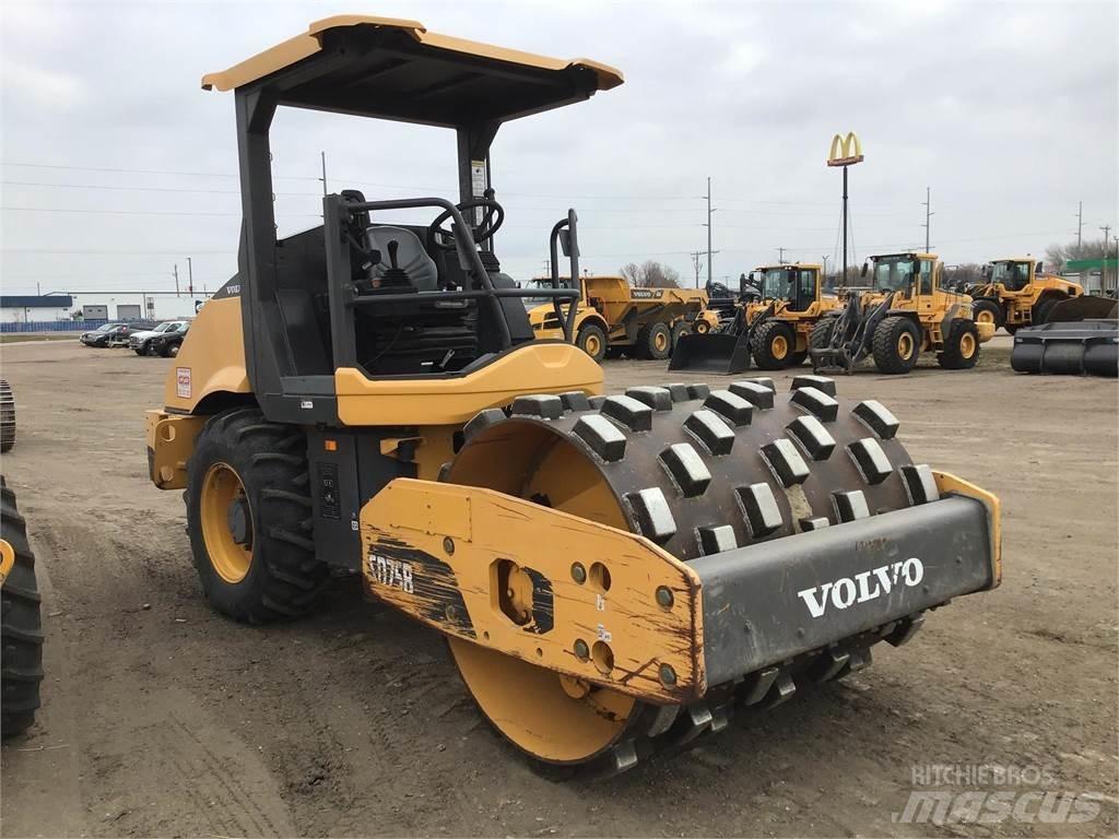 Volvo SD75B Уплотнители для закладки отходов